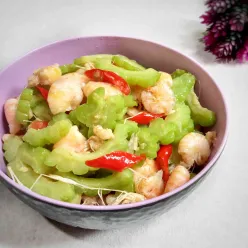 Tumis Pare Udang