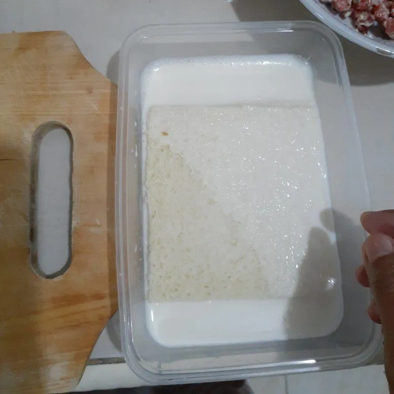 Step 4 Risol Roti Kornet Keju