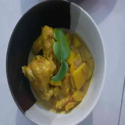 Kare Ayam Potong
