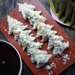 Lupis Ketan Gula Merah