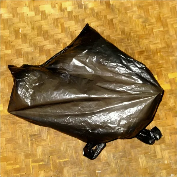 Masukkan dalam kantung plastik.