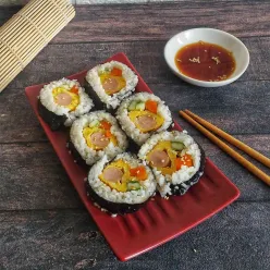 Kimbab Isi Telur Gulung Sosis