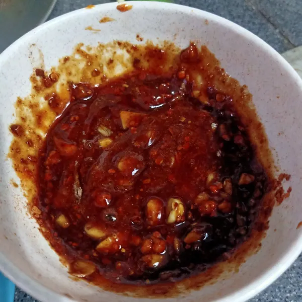 Cambur bahan bumbu jadi satu.