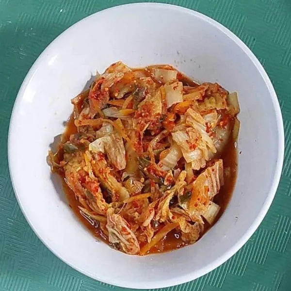 Siapkan kimchi yang sudah di jadi