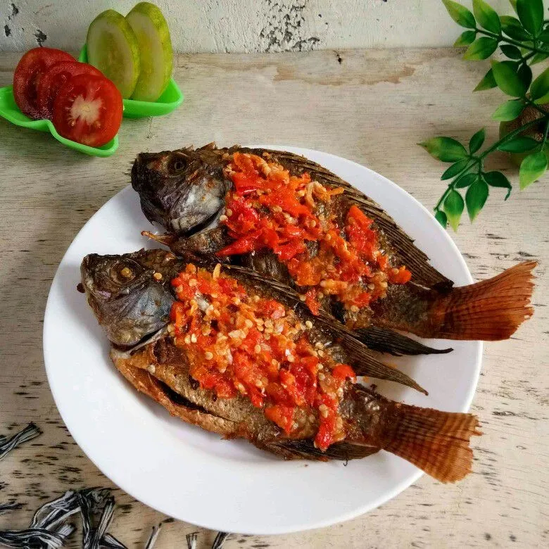 Nila Goreng Sambal Korek