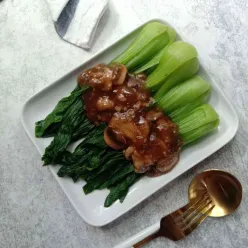 Pokcoy Siram Saus Tiram Jamur