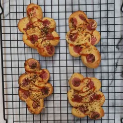 Mini Caterpillar Bread