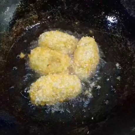 Step 7 Kroket Ubi Isi Sosis
