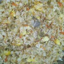 Tambahkan kecap. Aduk rata.