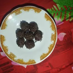 Bola-Bola Coklat