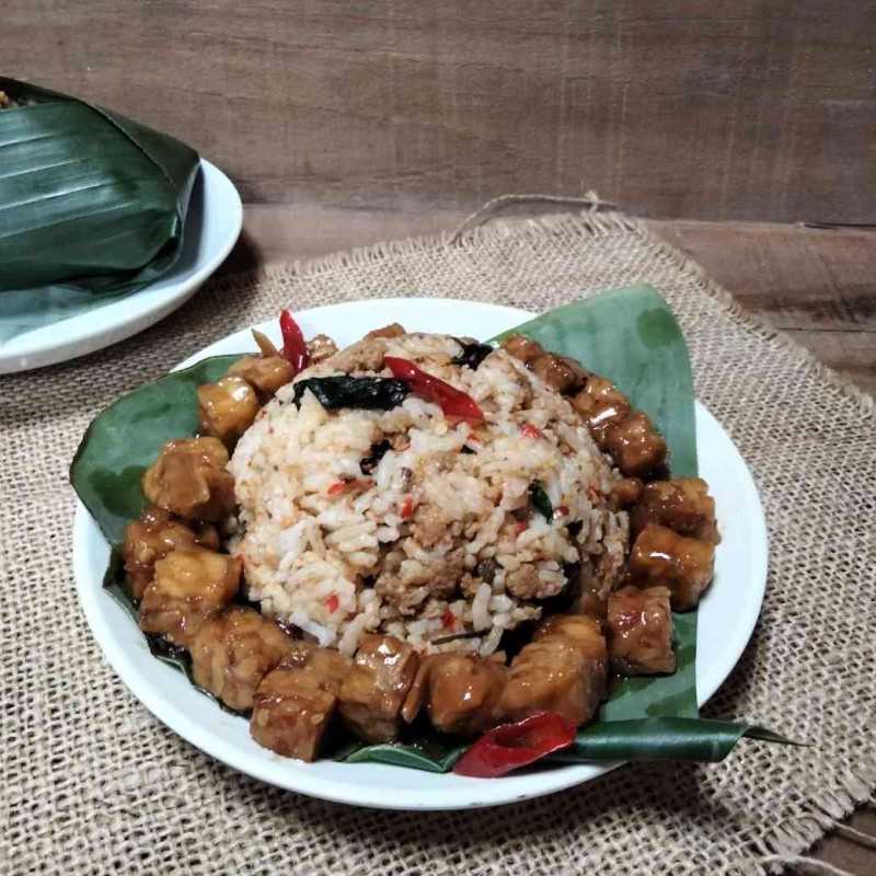 Nasi Tutug Oncom Bakar