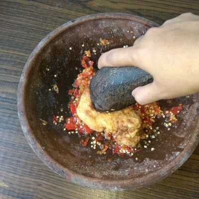 Resep masakan dan cara membuat Ayam Geprek Sambal Bawang