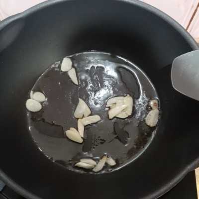 Step 2 Daun Pakis Tumis Kerang Dara #1Resep1NasiBungkus