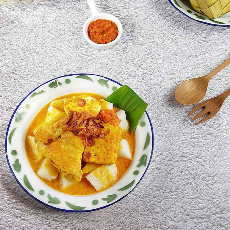Resep Lontong Tuyuhan: Kuliner Legendaris Nusantara