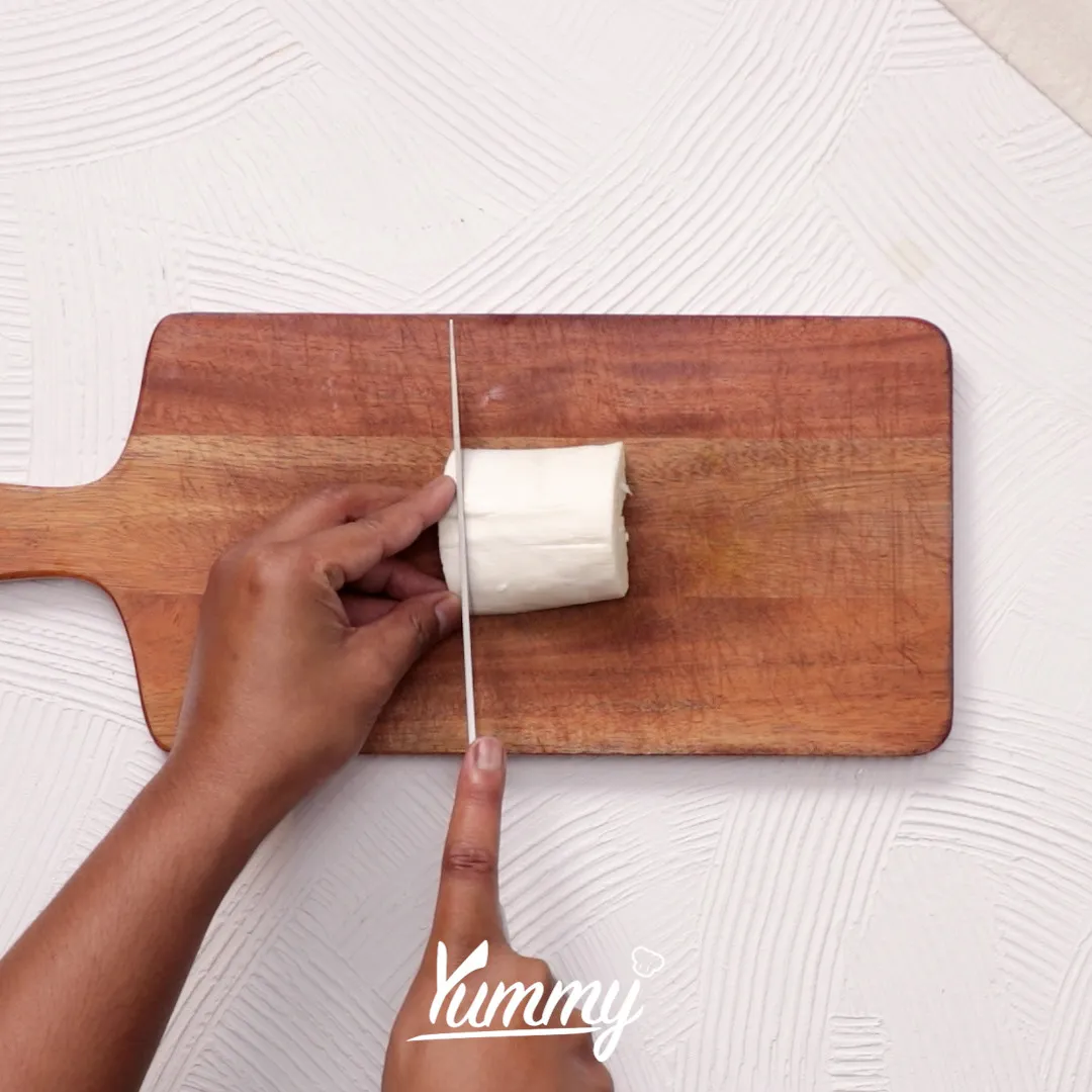 Step 1 Cassava Gratta