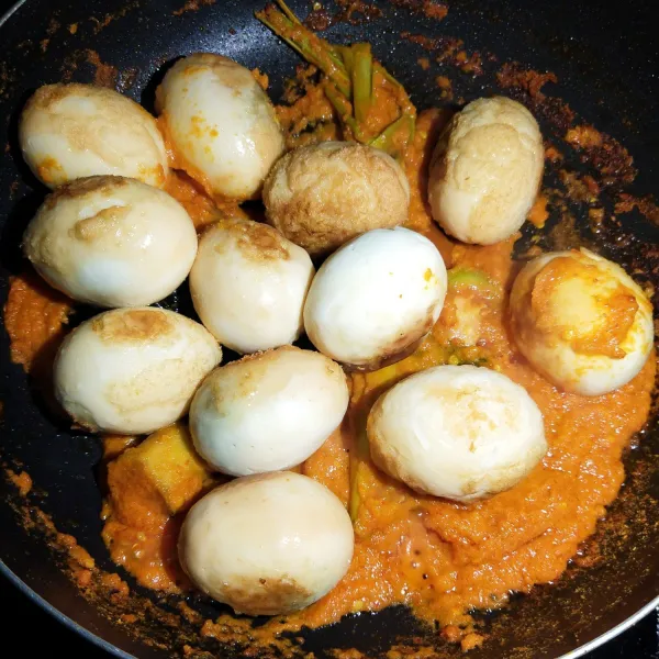 Tips memasak telur ikan woku