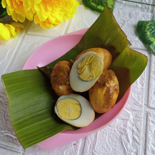 Siap untuk disajikan sebagai pelengkap lauk.