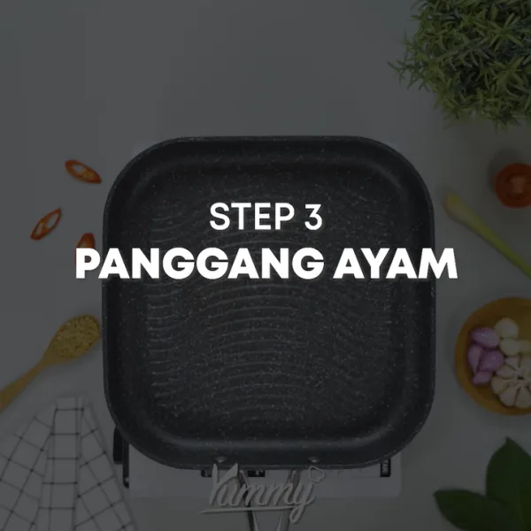 Daftar bahan-bahan ayam bakar dan sambal di atas meja dapur