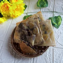 Sajikan hangat.