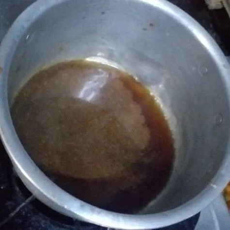 Masak hingga mendidih, koreksi rasa.