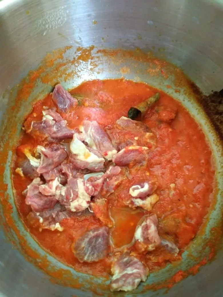 Step 4 Krengsengan Daging Kentang Tanpa Petis