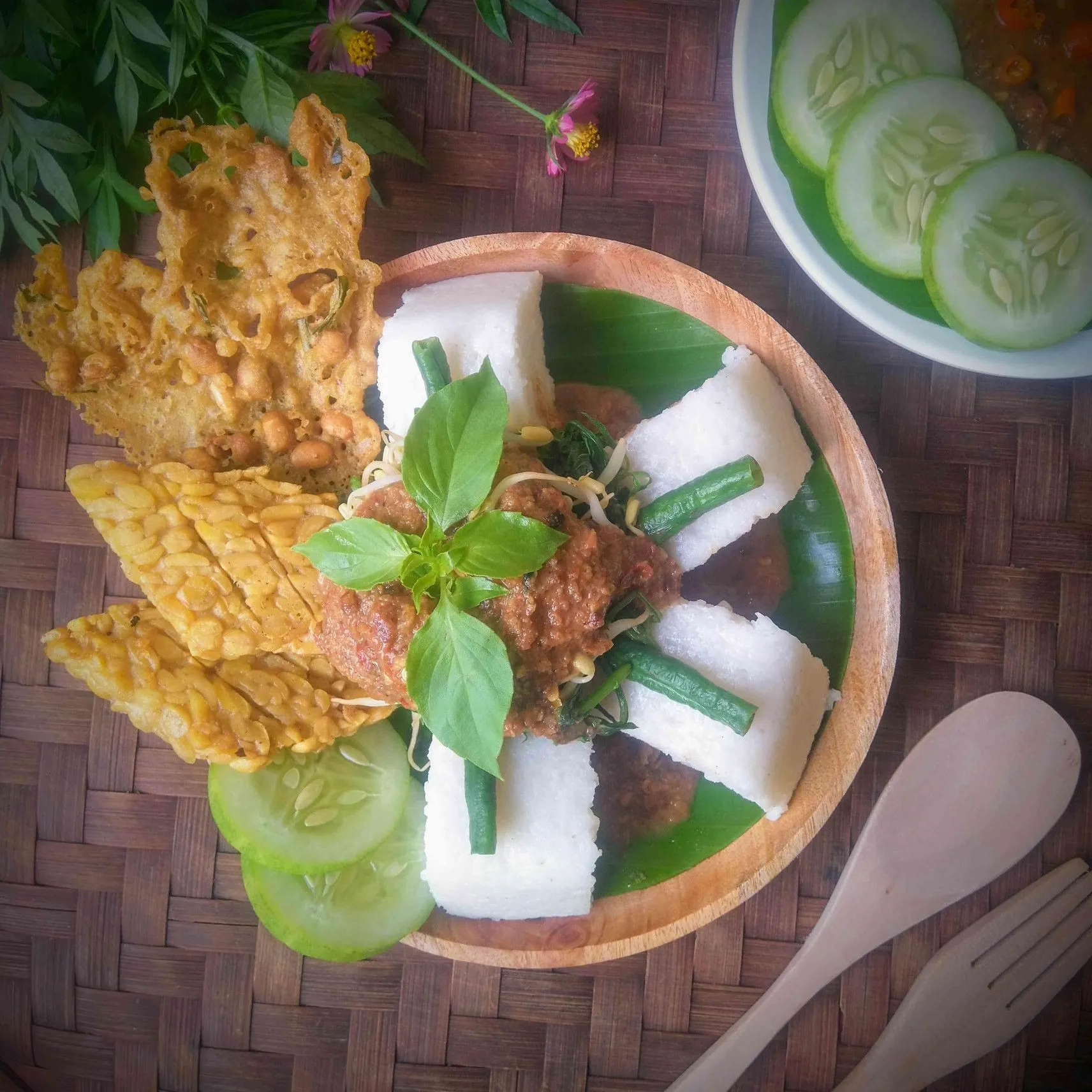 Nasi Punten Pecel khas Tulungagung #JelajahBarat