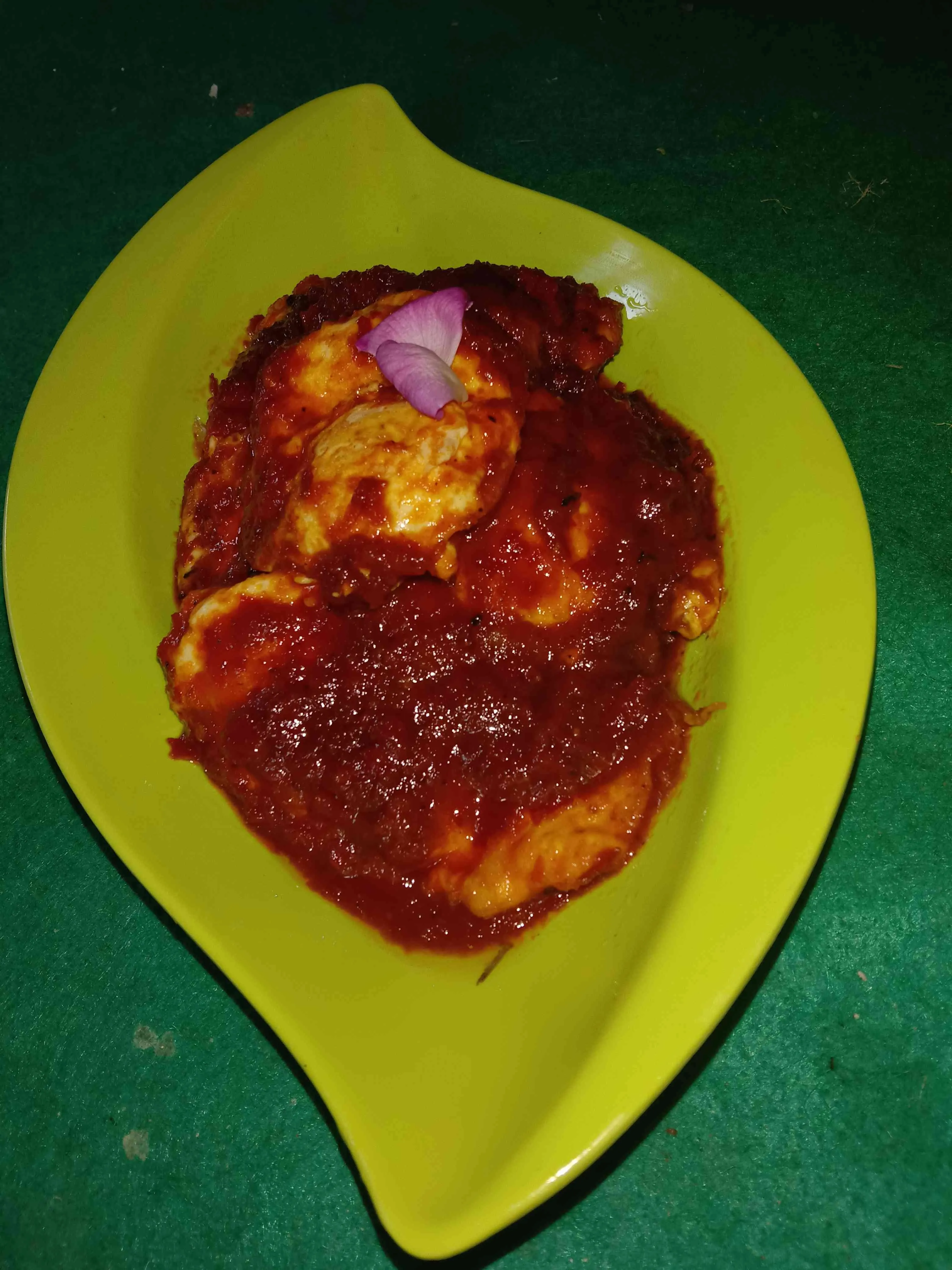 Telur Ceplok Bumbu Merah
