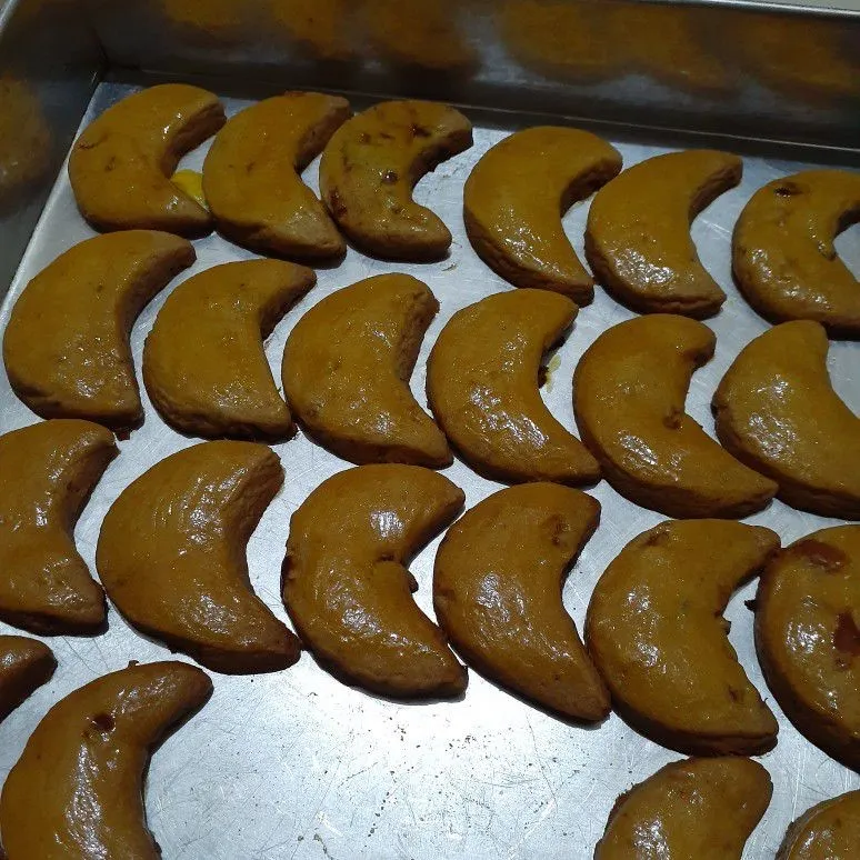 Step 9 Kue Kering Kurma