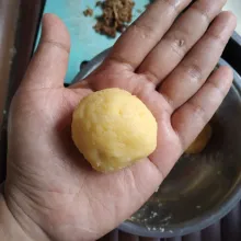 Cooking Rondo Bulatkan kembali tapai hingga rapat, kemudian lakukan step yang sama ...