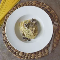 Garlic Creamy Alfredo Pasta
