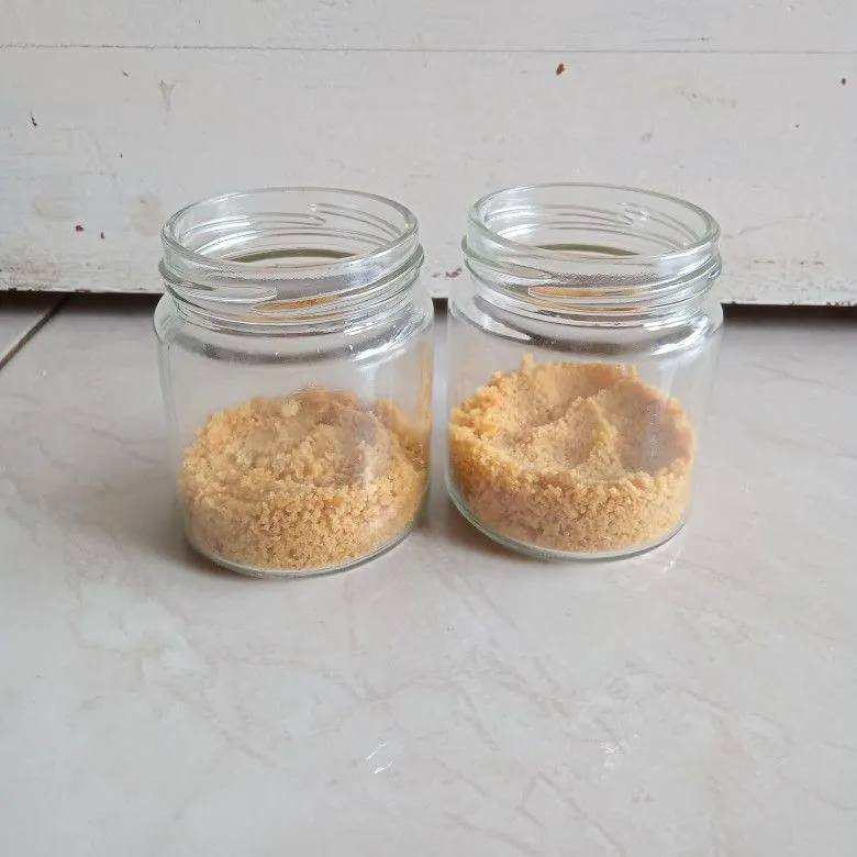 Step 3 Strawberry Cheesecake in Jar