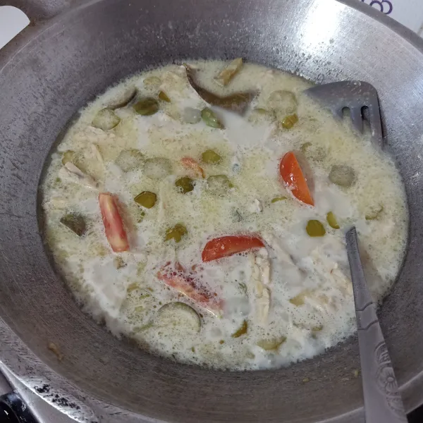 Masak sampai matang mendidih.