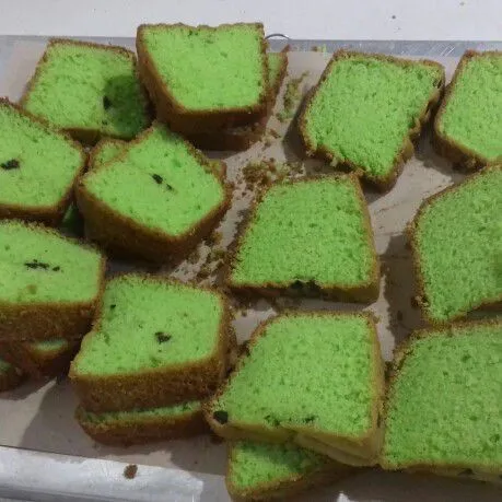 Step 9 Bolu Pandan 4 Bahan