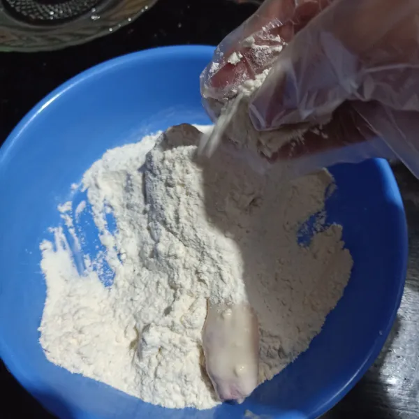 Kubur ayamnya pakai tepung