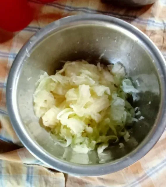 Cuci bersih garbis lalu serut