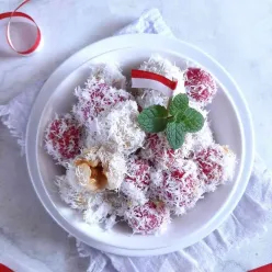 Klepon Merah Putih