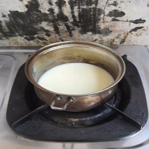 Campurkan sufor yang telah di seduh dengan palm sugar.