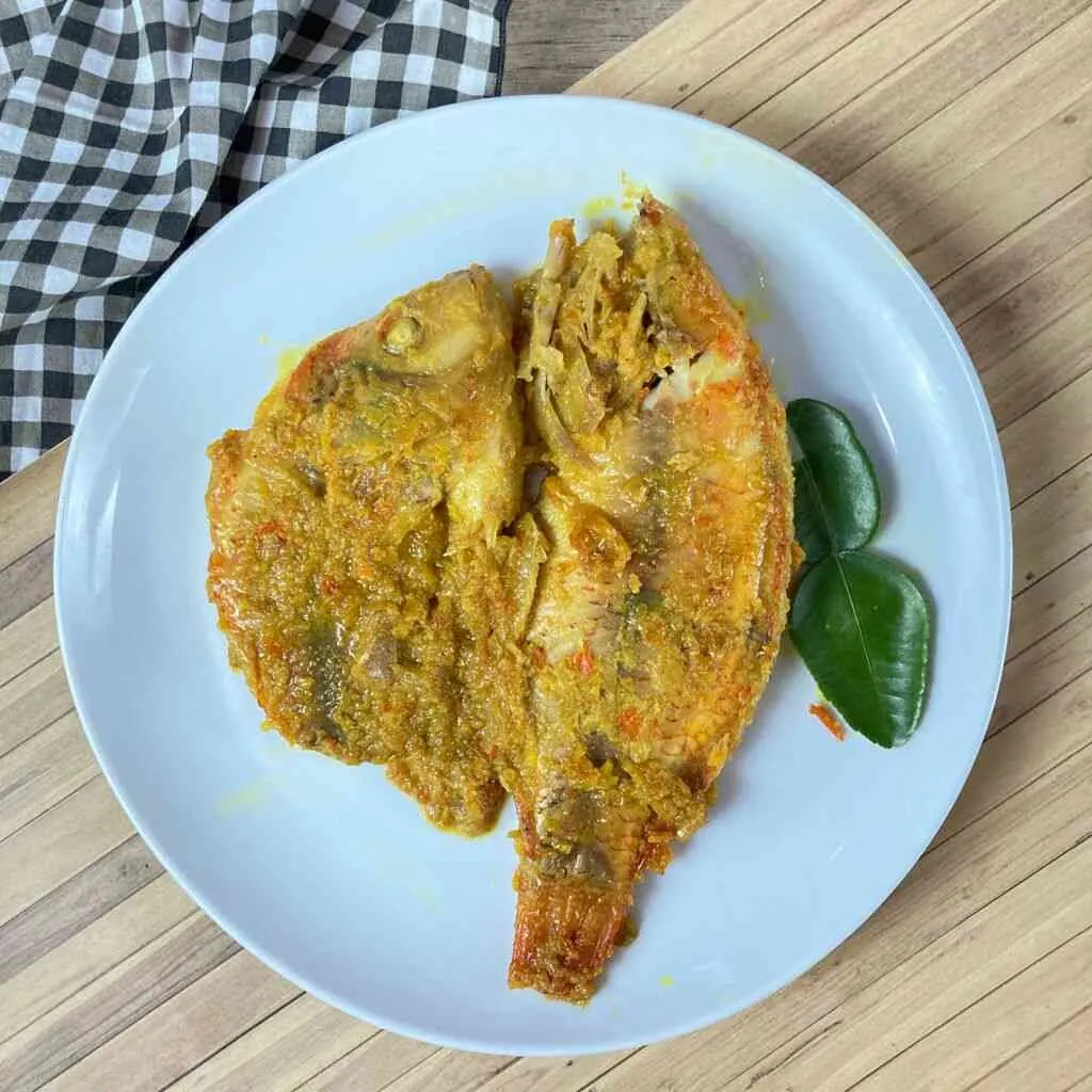 Ikan Panggang Bumbu Rujak.