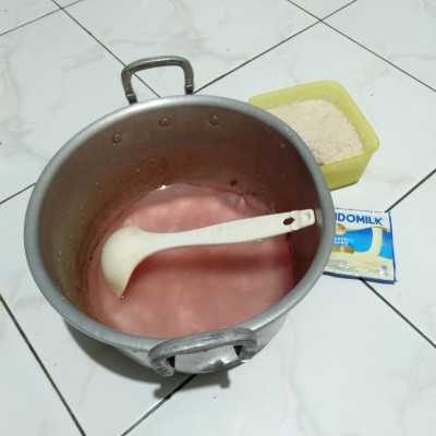 Step 2 Puding Roti Strawberry