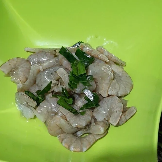 Step 1 PEYEK UDANG