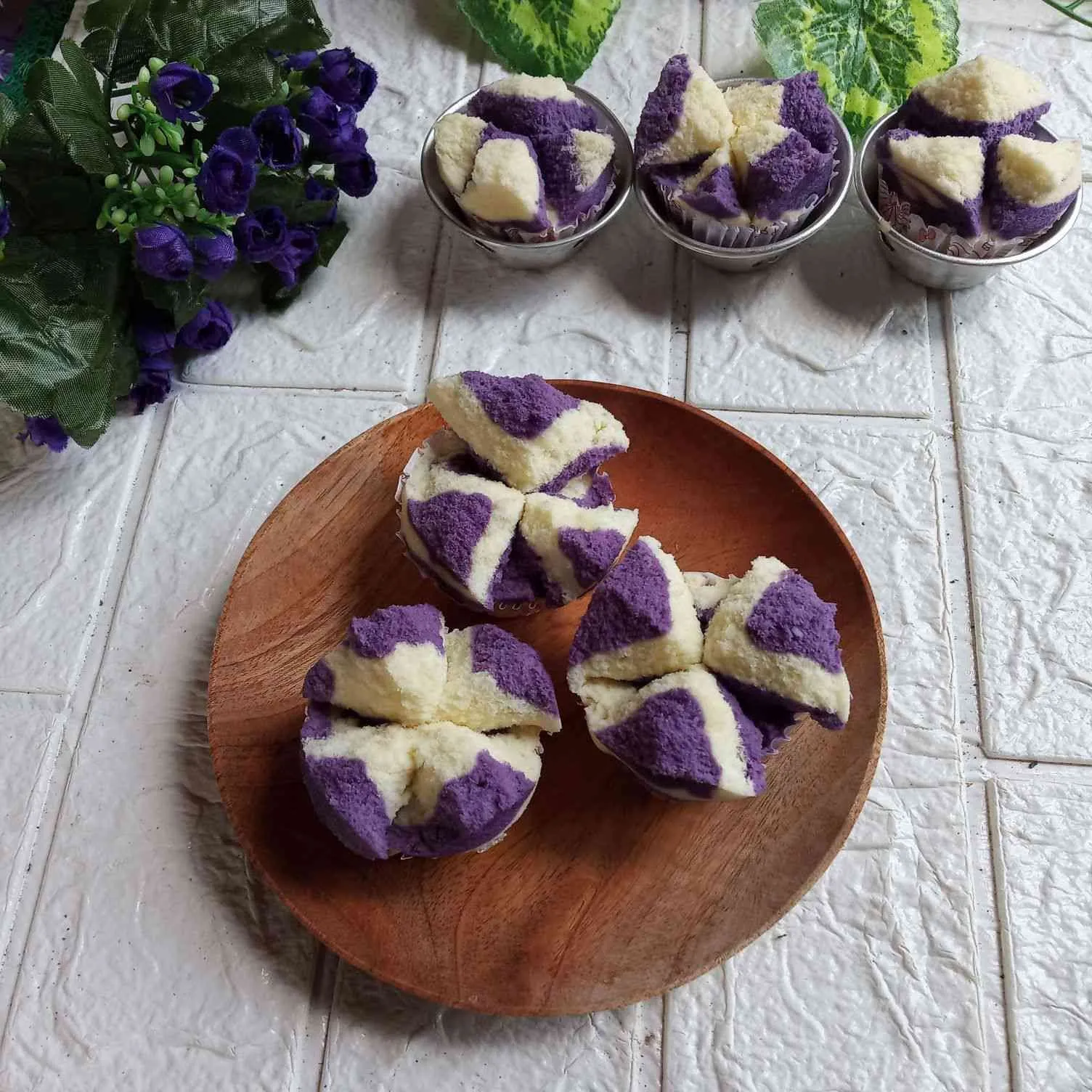 Bolu Kukus Talas Mekar