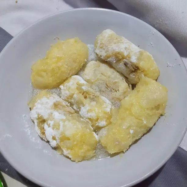Step 4 Kroket Singkong Isi Ayam Suwir