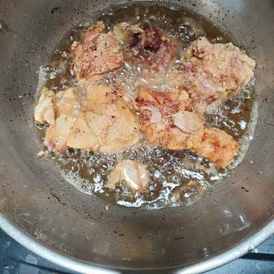 Step 5 Ayam goreng bawang putih