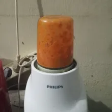 Blender semua bahan bumbu halus.