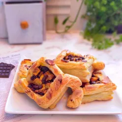 Banana Choco Puff Pastry