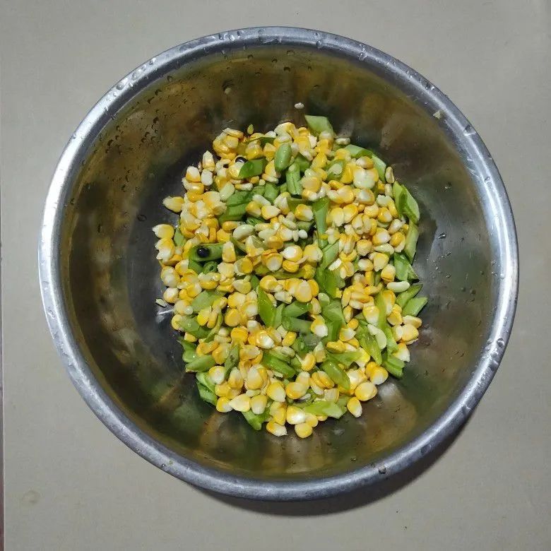 Step 1 Oseng buncis vs Jagung manis