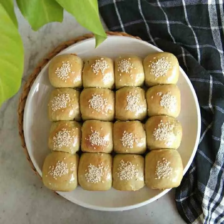Roti Sobek Matcha