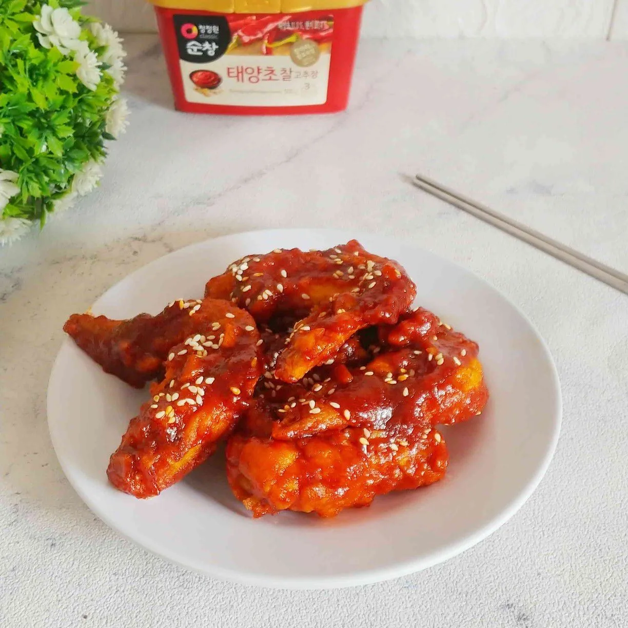 Honey spicy chicken wings