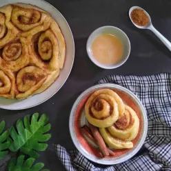 Cinnamon Rolls With Sugar Glaze #DiRecookYummy