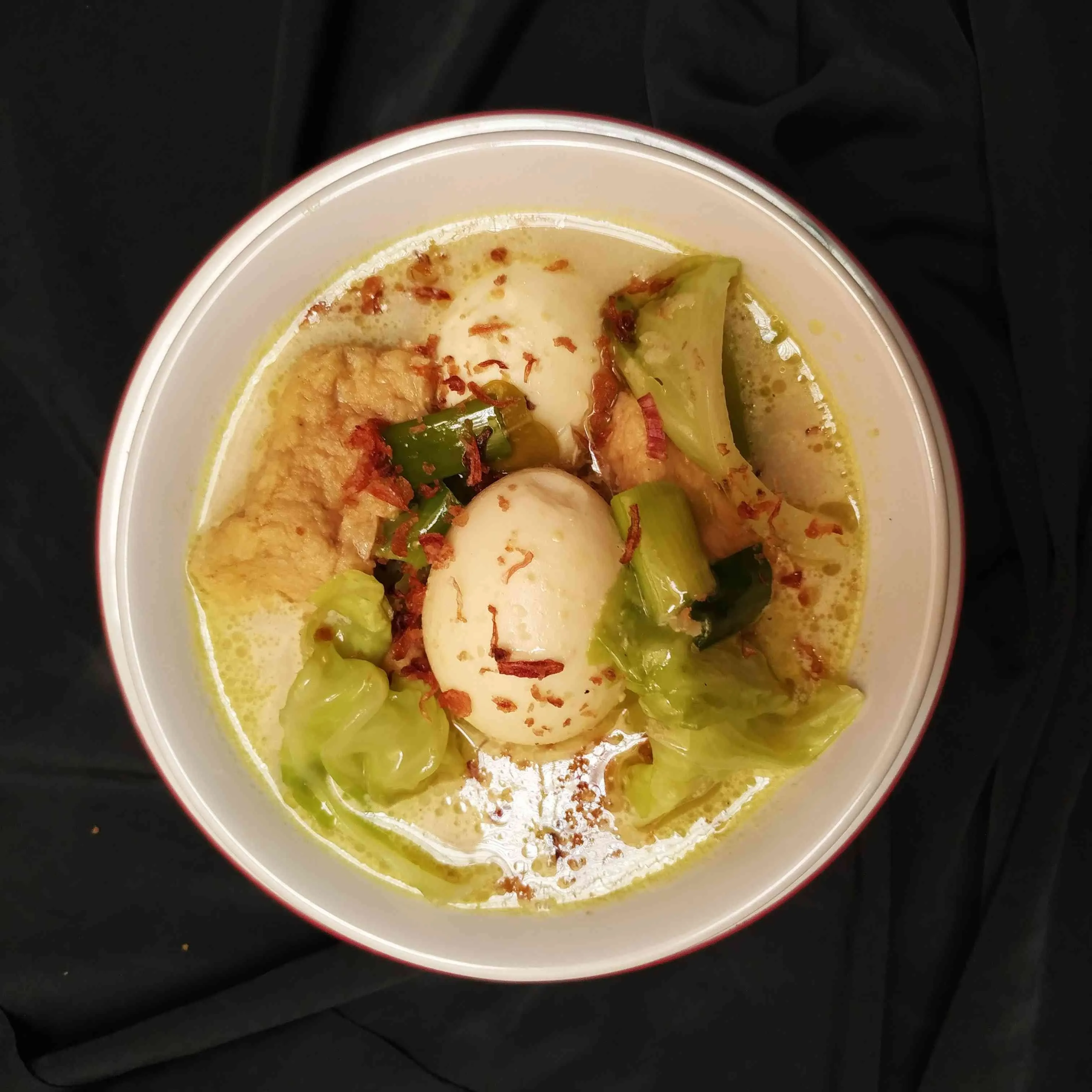 Terik Campur (Telur, Tahu, Kol)